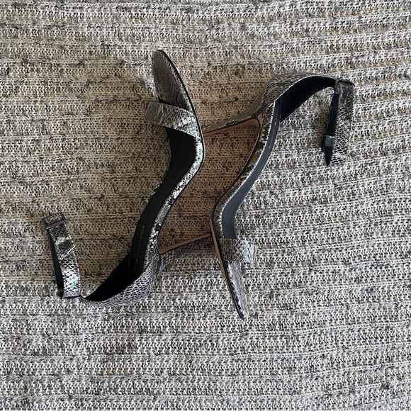 Pelle Moda Leather Animal Print Heels - Picture 4 of 8